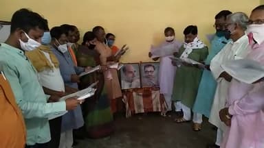 आज गिरीडीह के पूर्व सांसद और बेरमो के पूर्व विधायक जी के द्वारा व्यक्तिगत संपर्क अभियान का शुभारंभ...
#1YearofModi2