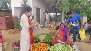 मोदी सरकार ने गांव, गरीब, किसान, युवा, महिला, उद्यमी, व्यापारी, ठेले-खोमचे वाले सभी की परवाह की है। #1YearofModi2