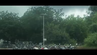 अधौरा: आकाशीय बिजली से कैसे बचें।
#आकाशीयबिजली @आकाशीय