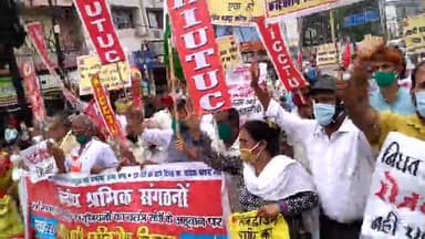 कोयला-रेल-रक्षा एवं PSU में 74% FDI-
#निजीकरण के खिलाफ 3 जुलाई को #ऐक्टू व ट्रेड यूनियनों का पटना व देशभर में प्रदर्शन.