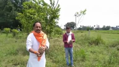 आज पवित्र श्रावण मास के प्रथम सोमवार को भोलेनाथ के मंदिर में वृक्षारोपण किया।
#greenindiachallange