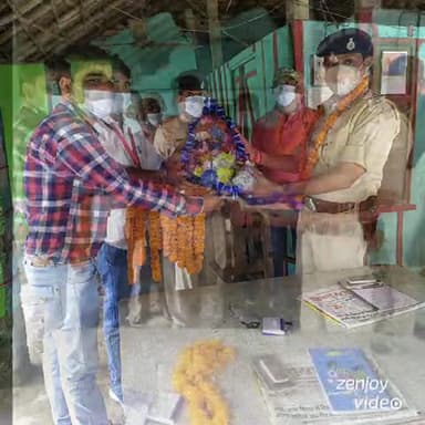 सरायगढ़ भपटियाही: ##भपटियाही थाना अध्यक्ष कोफूल माला पहनाकर क्या सम्मानित@@@@
