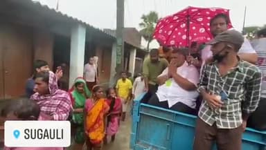 #ट्रेक्टर पर सवार होकर #मोतिहारी बाढ़ ग्रस्त इलाका पहुंचे जाप अध्यक्ष पप्पू यादव !
