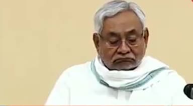 अगर मक्खियां मारने के अलावा और कुछ किया होता तो आज बिहार का यह हाल नहीं होता #ranjanyadav