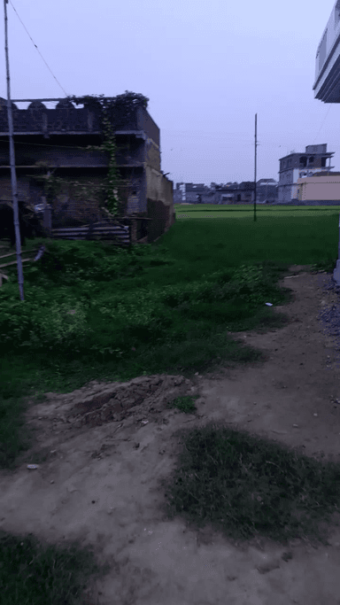 गया टाउन सीडी ब्लॉक: चेरकी बाजार में इलेक्ट्रिक तार से झूलता हुआ कवर के के बावजूद #electricnews #cherki #hindinews #gaya #news_live