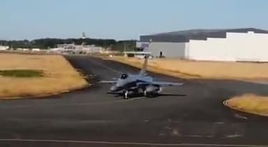 हिलसा: अभिनंदन!
#RafaleInIndia #HappyLanding india