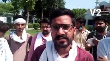 संगरिया: #छात्र_आंदोलन
कोरोनाकाल में आर्थिक मार
जनप्रतिनिधियों द्वारा अनदेखी
राहत की बजाय आफत से सामना
वार्ता अधरझूल में.....
है