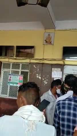 जयपुर: जोधपुर बस स्टैंड का हाल कोई social distence नहीं
#कोरोना_वायरस #rajasthanlockdown @news18rajsthan #rajasthannews