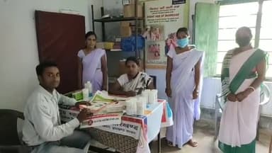 पत्थलगड्डा: पत्थलगड़ा में डोर टू डोर अभियान चलाकर बांटी जा रही है फाइलेरिया की दवा, एएनएम व सहिया दीदी कर रही कार्य #फाइलेरिया