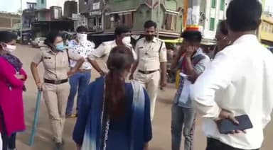लटेरी: कोविड-19 के नियमों का पालन कराने के लिए सड़कों पर उतरा अमला, कइयों के कटे चालान तो कइयों से लगवाई बैठकें #corona #लॉकडॉउन