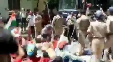 छात्रहितों की लड़ाई के लिए पड़ी एक एक लाठी बीजेपी के ताबूत में कील का काम करेंगी!! #संघर्ष_जारी_रहेगा 🚲🚲