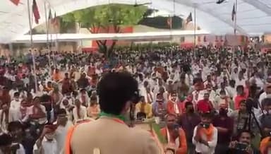 #ज्योतिरादित्य_सिंधिया सांसद राज्यसभा।
देखें #शायराना_अंदाज़।
#इल्जाम लगा रहें हैं #हमपर बेवफाई का...