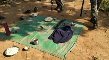 लातेहार: लातेहार में टीपीसी नक्सली और सुरक्षा बलों के बीच हुई मुठभेड़,नक्सली को गोली लगने का पुलिस ने किया दावा #इनकाउंटर