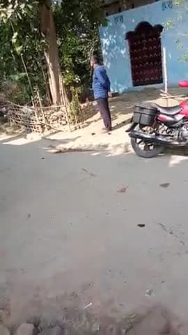 कल्याणपुर: #jatmalpur #kalyanpur जटमालपुर के manikauli गांव में पहुंचे बीजेपी नेता