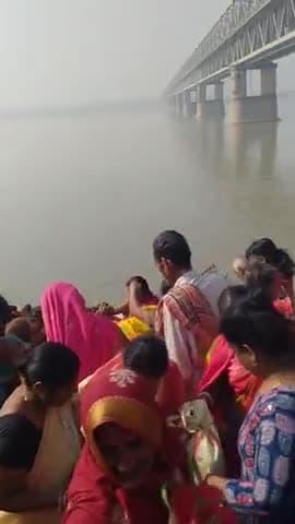 गढ़पुरा: simariya ghat Ganga snan karte samay ..... @babulChandrajha@#babul Chandra Jha