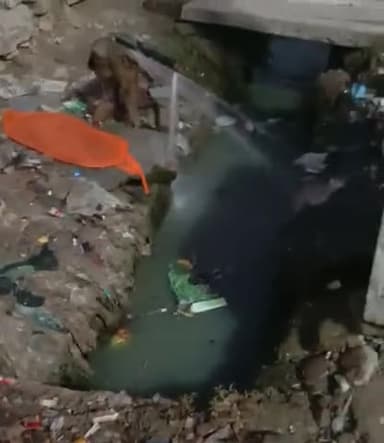 गंगानगर: Mira chowk par pani bekar me bhe raha he #dont west water