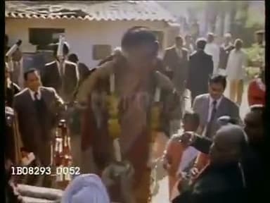 इंदिरा जी सिर्फ एक नाम नही,
भारत की शक्ति का 'स्वरूप' है..!
#MaaTujheSalam