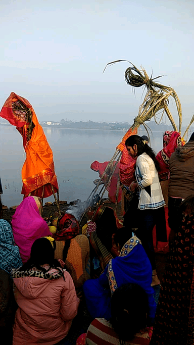 गोपद बनास: "Bahut hi Sundar tarike se #sampann huyi #chhath#pooja #sidhi