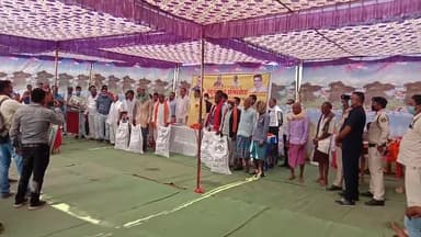 नवागढ़: नवागढ़ : ग्राम बोरतरा में हमारे नवागढ़ विधायक गुरुदयाल सिंह बंजारे जी का आगमन
#gurudayalsinghbanjare #nawalpurnawagarh