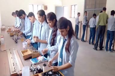 जशपुर: जशपुर शासकीय पॉलिटेक्निक कॉलेज में त्रिस्तरीय डिप्लोमा हेतु काउंसलिंग प्रारंभ, द्वितीय चरण 30 नवंबर से #पॉलिटेक्निक