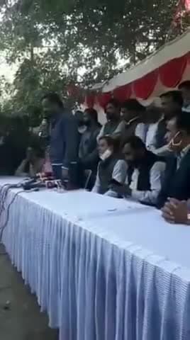 बाड़मेर: नए कृषि कानूनों के खिलाफ किसानों का प्रदर्शन जारी है. #public #barmer #barmernews #rajsthantez #rajasthannews #news