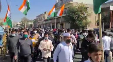 राष्ट्रीय कोंग्रेस पार्टी के
#136_वे_स्थापना_दिवस पर
#किसानों_के_समर्थन में निकाला #पैदल_मार्च।