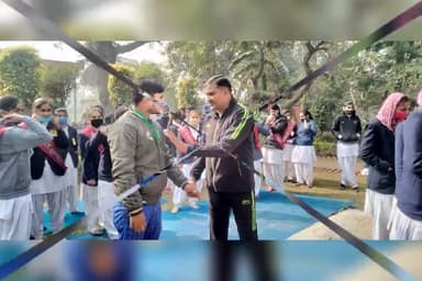 #आई_पी_महाविद्यालय के #एनएसएस शिविर का पाच वा दिन मिशन शक्ति के अंतर्गत आत्मरक्षा परीक्षण का कार्यक्रम हुआ