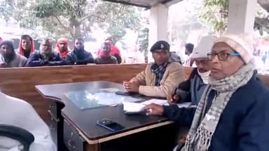 दरौंधा: दरौंधा अंचल अधिकारी पारसनाथ राय ने थाना में जनता दरबार लगाकर जमीनी विवादित मामलों का कीये निष्पादन #जनतादरबार
