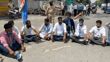 #अजमेर कलेक्ट्रेट पर प्रदर्शन छात्रों की विभिन्न माँगो को लेकर
#नवीन_सोनी
#ज़िलाध्यक्ष_Nsui