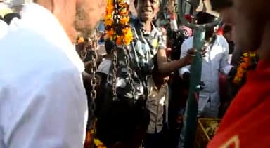 आपार जनसमर्थन के लिए में आभारी हूँ...🙏
#रोड_शो
एक वोट बदलाव के लिए
चुनाव चिन्ह गैस सिलेंडर