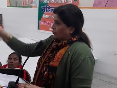 आज यमुनानगर भाजपा महिला मोर्चा की कार्यकारणी के गठन कार्यकर्म में।।
#नारीशक्ति #भाजपामहिलामोर्चा