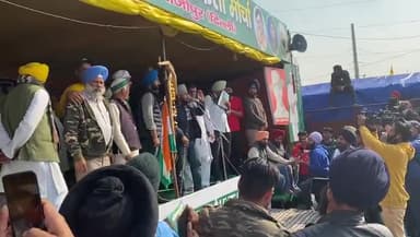 शेरों के साथ तो शेर ही आते हैं कायर तो पीठ दिखा कर भाग जाते हैं।
#NoPrisonCanContainFreeSpeech
#rakeshtikaitzindabad