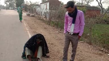 कृपया सभी साथी वीडियो को जरूर देखे ओर थोड़ा विचार जरूर करे कि हम कहा जी रहे है ।। #शर्म_करो
@shivrajsinghchouhan