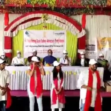 आज उज्जैन में #सड़क_सुरक्षा_सप्ताह के अंतर्गत सोशल सोसाइटी के द्वारा आयोजित कार्यक्रम में उपस्थित रहा