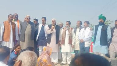 लोग कहते हैं कि जुलूस निकालने से क्या होता है। इससे यह सिद्ध होता है कि हम जीवित हैं।
 प्रेमचंद 
जालौन में
#ChakkaJam