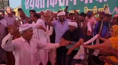 #किसान_आंदोलन
हरियाणा बॉर्डर पर किसान आंदोलन की
झलक
#किसान_आंदोलन
#Rakesh_Tickait