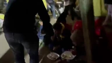 दिल्ली शिंघु बोर्डर पर लंगर चला कर आन्दोलन में शामिल किसान भाइयों की सेवा करके दिल को सुकून मिला
#We_Stand_With_Farmers