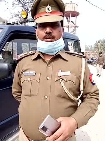 ##सिरसिया##
प्रभारी निरीक्षक सिरसिया को कोविड 19 का लगा टीका लगा