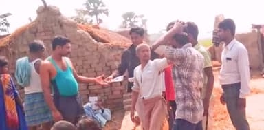 करपी: जिला परिषद करपी उत्तरी भाग -1 के भावी उमिदवार #भाष्कर भारती ने जन-सम्पर्क अभियान चलाया