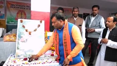 आज उच्च प्राथमिक विद्यालय #नसिरापुर में वीरता एवं शौर्य के प्रतीक #महाराजा_सुहेलदेव जयन्ती समारोह कार्यक्रम में।