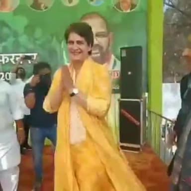 सुने परिवर्तन की आवाज़....
मुज़फ्फरनगर से
#Kisan_Sang_Priyanka_Gandhi@