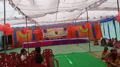 वाड्रफनगर: सरना में आज सदभावना दिवस मनाया जा रहा है जिसमे ज़रूरत मंदो एवं मीडिया के साथियों को समान्नित किया जायेगा।
#sarna
#c.g