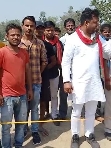 बीबीपुर में खेले जा रहे टूर्नामेंट में सेमीफाइनल मैच में किया मैच का उद्घाटन#cricket_tournament @beatofbarabanki