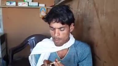 ये करके दिखाओ..
लड़का ग्राम किन्द्राहो तहसील पथरिया का है
नोट-धूम्रपान जानलेवा है इससे बचे
#villagetalent
#smokingkills