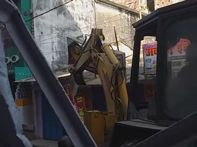 जमुई: Jammu Mein Adhikar Man Ka prakop Maharajganj Jammu Shahar Mein atikraman #jamui_jila