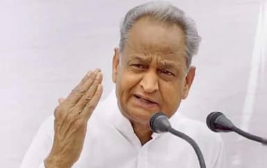 राजस्थान सरकार ने COVID-19 के बढ़ते मामलों के बीच 21 अप्रैल तक बढ़ाई धारा |
#Covid-19 #144