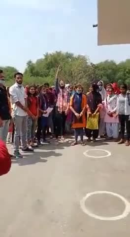 टीकमगढ़: !! फूल नहीं चिंगारी है
यह भारत की नारी है !!
#Abvp_टीकमगढ़
#गर्ल्स_कॉलेज_ज्ञापन
#इकाई_टीकमगढ़