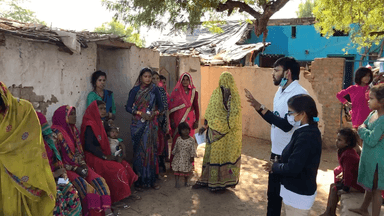 ग्वालियर के पास मडा और नीमचंदोबा गाँव को इंडिया पैड बैंक मिशन के तहत गोद लिया और मासिक धर्म में जागरूकता कार्यक्रम शुरू किया ।
#indiapadbank #periods #awareness
