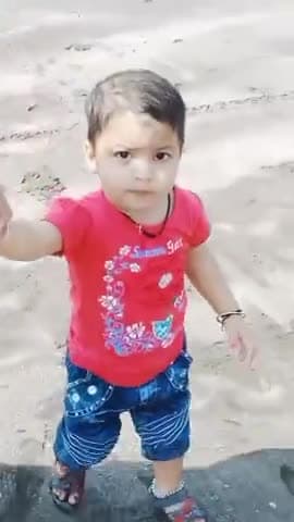बेटियां बाप के सबसे करीब होती है.!!
#बेटी_बचाओ_बेटी_पढ़ाओ.!
मेरी गुड़िया Shrishti.!