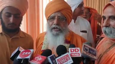 महंत स्वामी श्री ज्ञानदेव सिंह शास्त्री महाराज
श्री निर्मल पंचायती आखड़ा
धर्म ध्वजा की गयी स्थापित
#mahakumbh2021